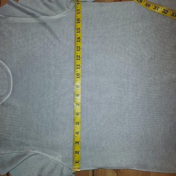 John Varvatos light Mans sweater NWOT - Picture 6 of 8